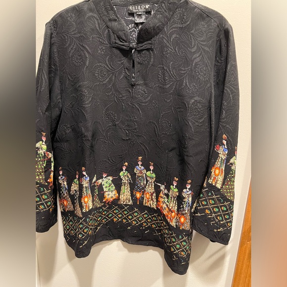 305. Citron 100% Silk Blouse Size Medium - Picture 3 of 10